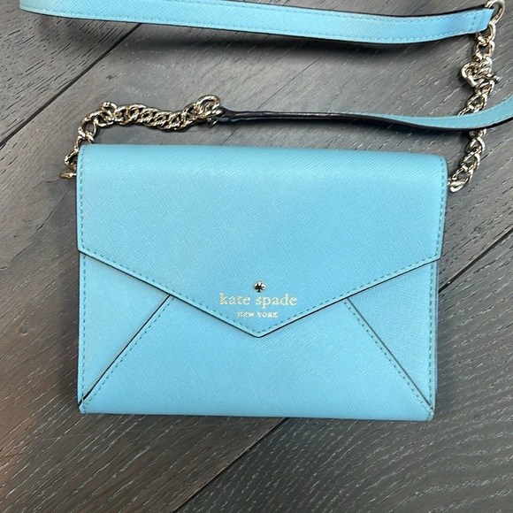 kate spade Handbags - KATE SPADE CROSSBODY BAG